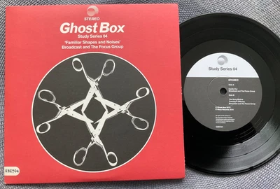 BROADCAST & THE FOCUS GROUP "FAMILIAR SHAPES & NOISES" UK 2010 / SYNTH POP INDIE - Image 1 of 2