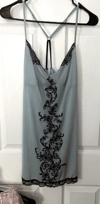 Camisón COSMOPOLITAN Azul Claro Negro Encaje Slinky GRANDE Correas Ajustables Foto 1 de 4