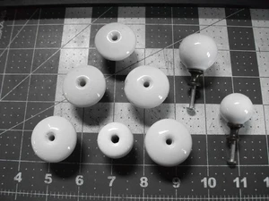 LOTE Tiradores de Gabinete de Cerámica | Perillas Herrajes Tradicionales y Circulares (orbe) como se muestra - Imagen 1 de 4