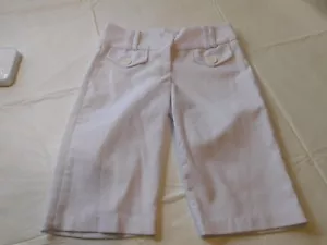 Bella Core Womens Juniors Shorts Bermuda short size 1 White NWOT - Picture 1 of 3