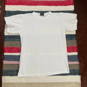 Vintage Maui and Sons Plain White Stripe T shirt Fit Mens size Medium - Picture 1 of 4