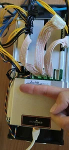 Bitmain Antminer V9 SHA-256 Miner - Foto 1 di 4