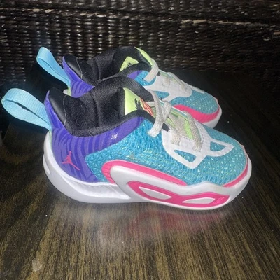 Zapatos Jordan Tatum 1 (TD) Lagoon Pulse/rosa Explosión Waverunner Talla 5C Fv0174-400 Foto 1 de 4