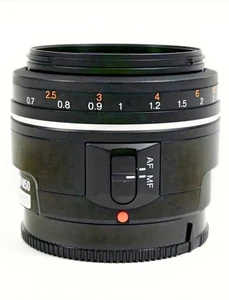 Sony Sal85F28 85 mm f/2.8 für A Mount, mit vollem Sonnenschutz - Bild 1 von 4