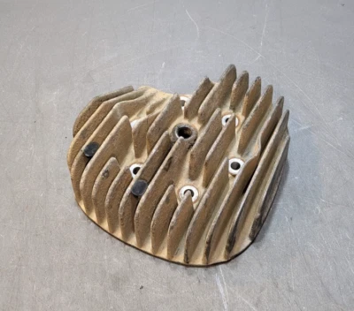 Suzuki RL250 Cylinder Head - Изображение 1 из 3