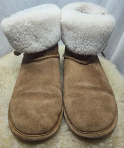 BOTAS DE GAMUZA BEARPAW ESTILO PIEL DE OVEJA FORRADAS BOTAS DE INVIERNO TALLA 7 TOSTADAS - BUEN ESTADO. - Imagen 1 de 17