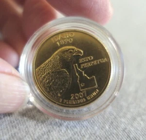 2007 Philadelphia Mint 24K Gold Plated State Quarter Coin in Capsule - Idaho - Picture 1 of 3