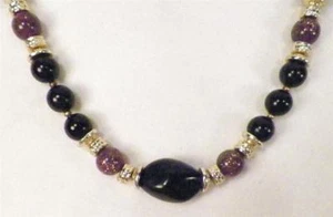 Black Purple Silvertone Bead Necklace Plastic Vintage Retro Pretty - Picture 1 of 3