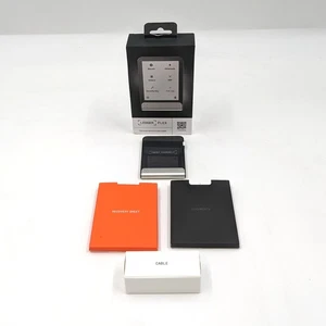 Cartera de hardware criptográfico Ledger Flex con pantalla táctil Bluetooth y tinta electrónica FLEX-ENFRES - Imagen 1 de 10