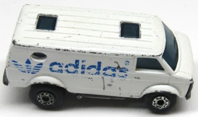 Matchbox Chevy Van Superfast Adidas 68-C Lesney Products Inglaterra Vintage Diecast Foto 1 de 4