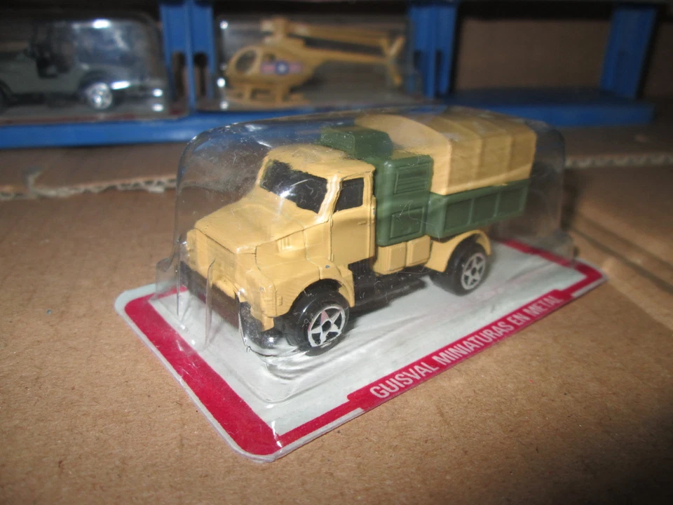 GUISVAL serie militari CAMION camionetta telonato militar truck Mercedes Magirus - Immagine 1 di 1