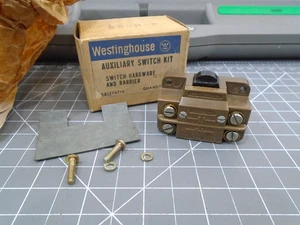NEU Westinghouse Zusatzschalter-Kit 1776716 Typ PF 1625-900 - Bild 1 von 6