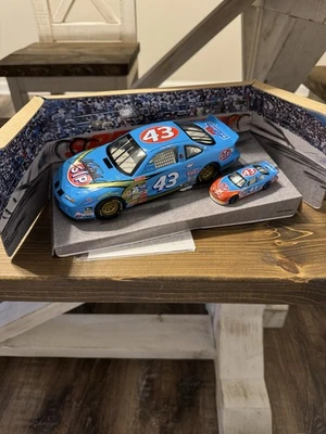 1:24Hot Wheels Racing Nascar 2 Car Pack John Andretti STP #43 & 1:64 Autographed - Image 1 of 4