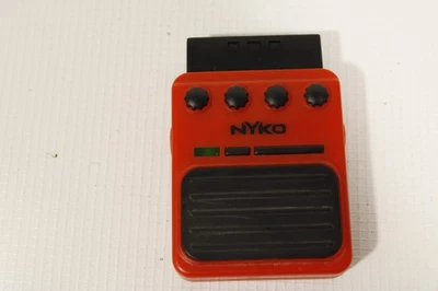 NYKO Front Man, dongle de guitarra PS2. (ref K 279) Foto 1 de 3