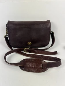 90s Vintage Coach Deep Chocolate Brown Convertible Clutch made in New York City - Bild 1 von 16