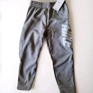 NIKE Therma Fit Boys sweatpants fleece Joggers size 7 Black Gray - Picture 1 of 11