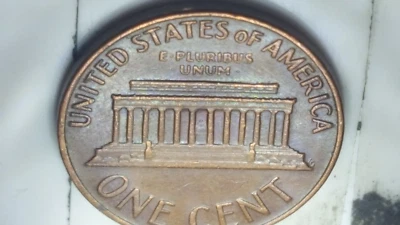 Floating Roof Lincoln Cent/Missing "FG" Two Errors - Image 1 of 4