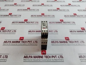 Telemecanique RE4 RL13BU Time Delay Relay 0,05s -300h, 110-240v 4a 50/60 Hz - Picture 1 of 6