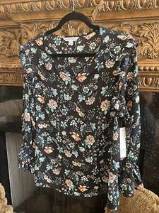 Counterparts blouse size XL black floral NWT - Picture 1 of 5