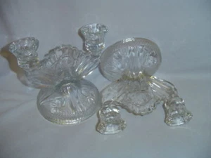 Iris & Herringbone Jeannette Pair Candlesticks Vintage - Picture 1 of 2
