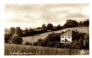 BUCKINGHAMSHIRE - SPEEN YOUTH HOSTEL nr High Wycombe Real Photo Postcard - Picture 1 of 1