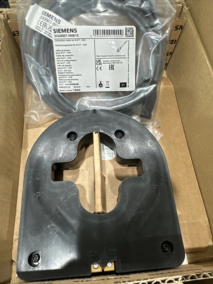 Siemens 3VA9377-0NA10 External Sensor Neutral Current Transformer 400/600A Black