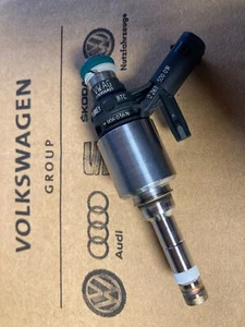 Audi TTRS RS3 DAZA 2.5 TFSI injector 07K906036N injektor new original - Bild 1 von 4