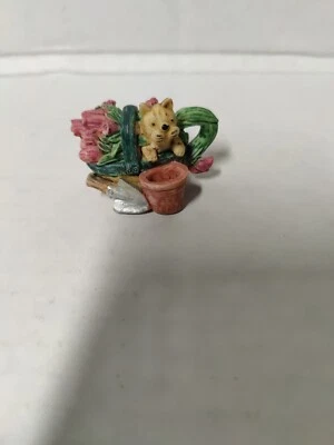 Realistic Dollhouse Miniature Roses Garden Basket With Cat - Image 1 of 4