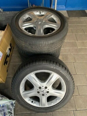 4 originale ML-Klasse W164 Aluräder 8x19 ET 60 H2 A1644011202 255/50 R19 - Bild 1 von 4