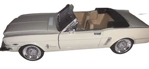 Signature Cream Color 1964 1/2 Ford Mustang Convertible Die Cast 1:24 Car ss7711 - Picture 1 of 4