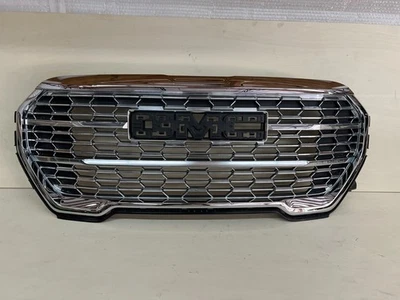 OEM 2022 2023 GMC TERRAIN DENALI PARRILLA Foto 1 de 4