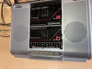 Emerson portable FM Stereo Continuous playback tape deck CTR947 Battery/Plug VTG - Picture 1 of 5