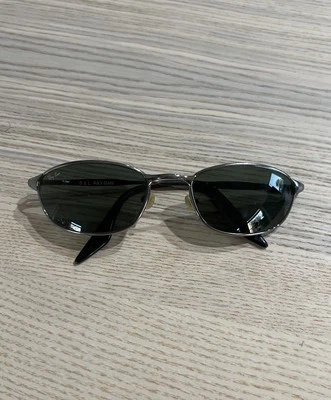 Vintage B&L Ray Ban W2850 Gunmetal / Pewter Frame w/ Green Lenses 90s - Image 1 of 4