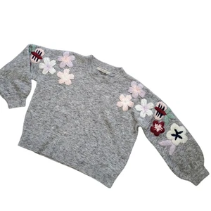 Boundless North Nordstrom bestickter Häkelblumen Pullover Pulli grau L - Bild 1 von 9