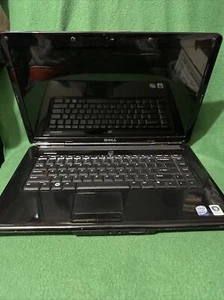 Dell Inspiron 1545 15.6" Chrome Pentium T4400 2.2GHz 4GB RAM 128SSD - Picture 1 of 3