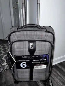 London Fog 8600 Knightsbridge 20" 21" Spinner Espandibile 360HL Plaid Trasporto - Foto 1 di 4