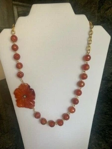 BEAUTIFUL ORANGE RED AGATE AND HAND CARVED CARNELIAN FLOWER ELEGANT NECKLACE - Picture 1 of 12