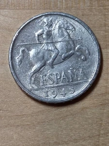 Spanien 10 Centimos Münze, 1945. KM# 766, Alu. Iberischer Reiter. Wappen. - Bild 1 von 4