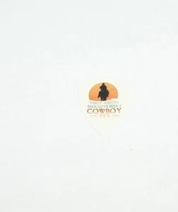 TOBY KEITH DEBERÍA HABER SIDO UN VAQUERO TOUR GUITARRA PICK FIRMA CD LP - Imagen 1 de 2