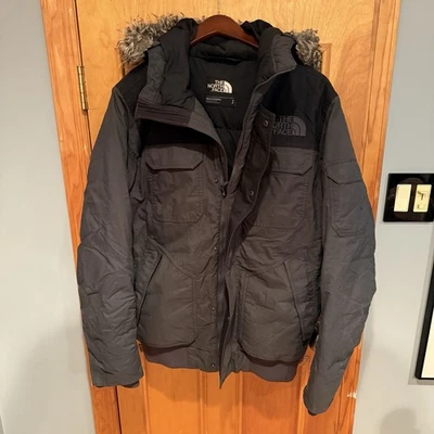The North Face Gotham Jacket III Men’s Small 550 Down DryVent Faux Fur Hood - Image 1 of 4