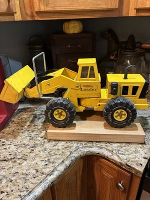 Cargador Frontal Mighty Tonka XMB 975 De Colección Funcionamiento Foto 1 de 4