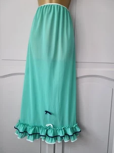 DAMEN VINTAGE GRÜN SEIDIG KREPP HALBER SLIP GRÖSSE 12-14 - Bild 1 von 11