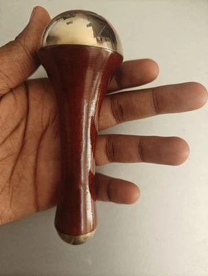 Masajeador Kansa Masajeador Varita 2 en 1 Tapa Bronce Diseño Tradicional Cara/Pies/Cuerpo Foto 1 de 4