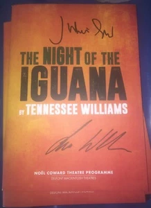 LIA WILLIAMS AND JULIAN GLOVER SIGNED THE NIGHT OF THE IGUANA THEATRE PROGRAMME - Picture 1 of 4