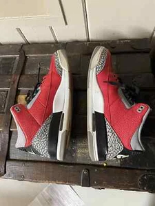 Size 11 - Jordan 3 Retro SE Mid Unite-with box - MUST SELL - $89.99 - Picture 1 of 10
