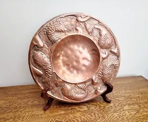 Arts & Crafts Copper Charger Newlyn Newton Style - Stylised Fish c1900 - Picture 1 of 10