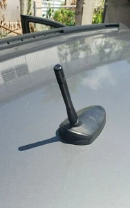 4 inch " Short Black Aluminum Antenna Mast AM/FM for HYUNDAI SANTA FE 2004-2020 - Picture 1 of 10