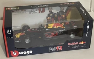 Burago 18002 Red Bull Racing TAG RB13 model F1 car Max Verstappen 2017 GP 1:18th - Picture 1 of 7