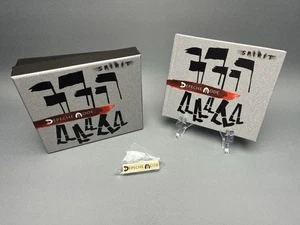 Spirit Depeche Mode Box Deluxe Edition mit 2 CD`s & PIN (neu / unbenutzt) - Bild 1 von 9