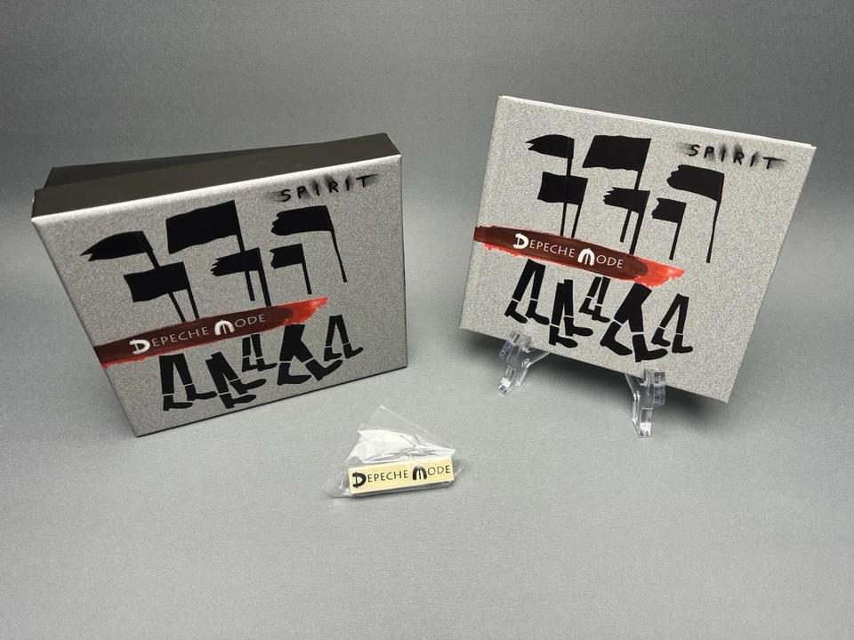 Spirit Depeche Mode Box Deluxe Edition mit 2 CD`s & PIN (neu / unbenutzt) - Bild 1 von 4